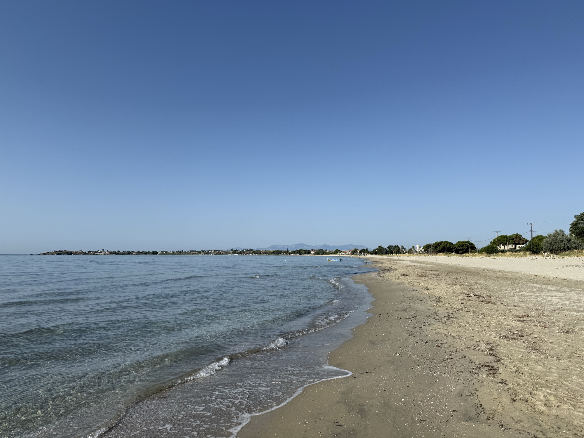 Sandstrand an der Ägäis bei Mandra