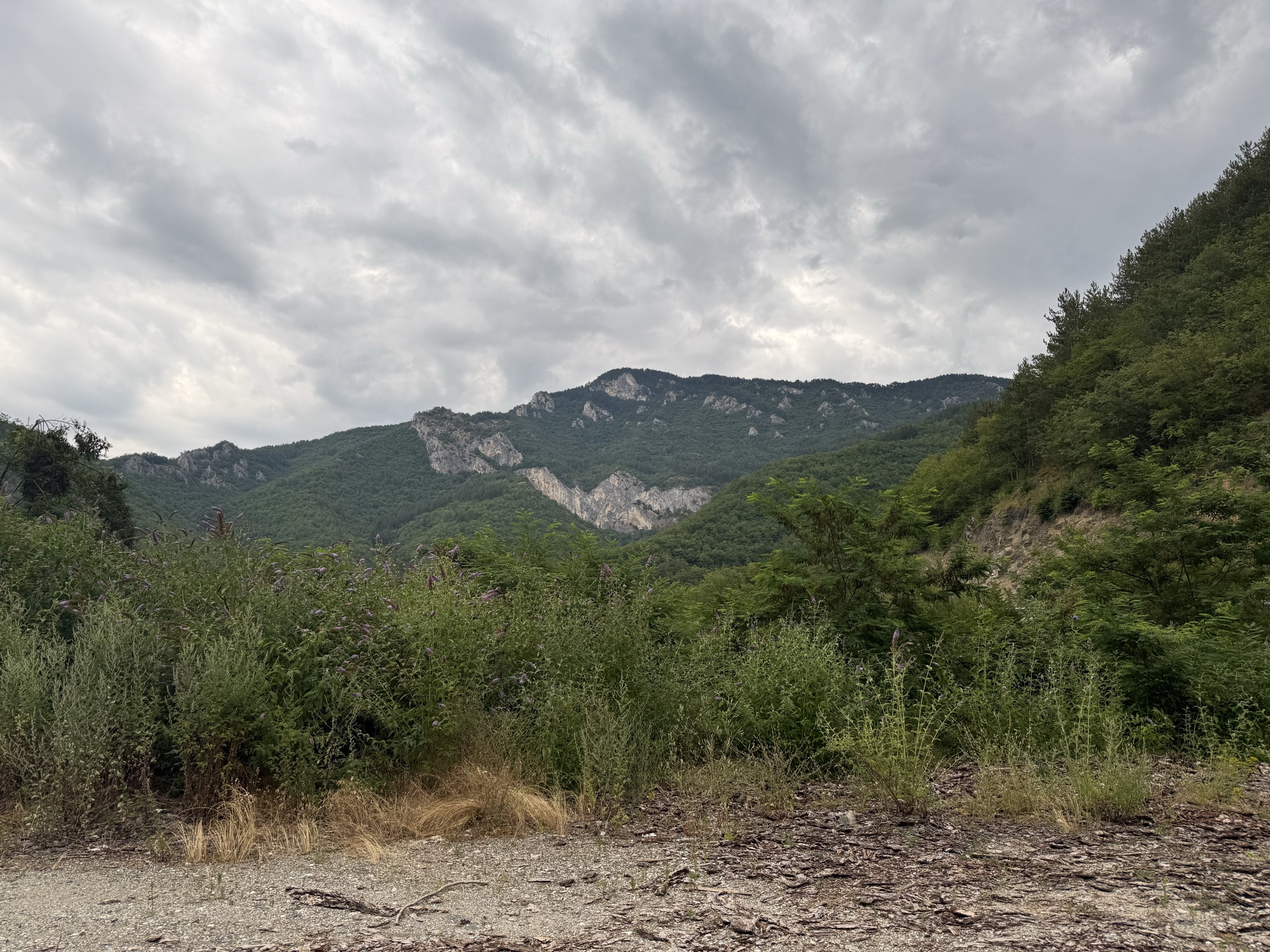 Gebirgslandschaft bei Yugovo